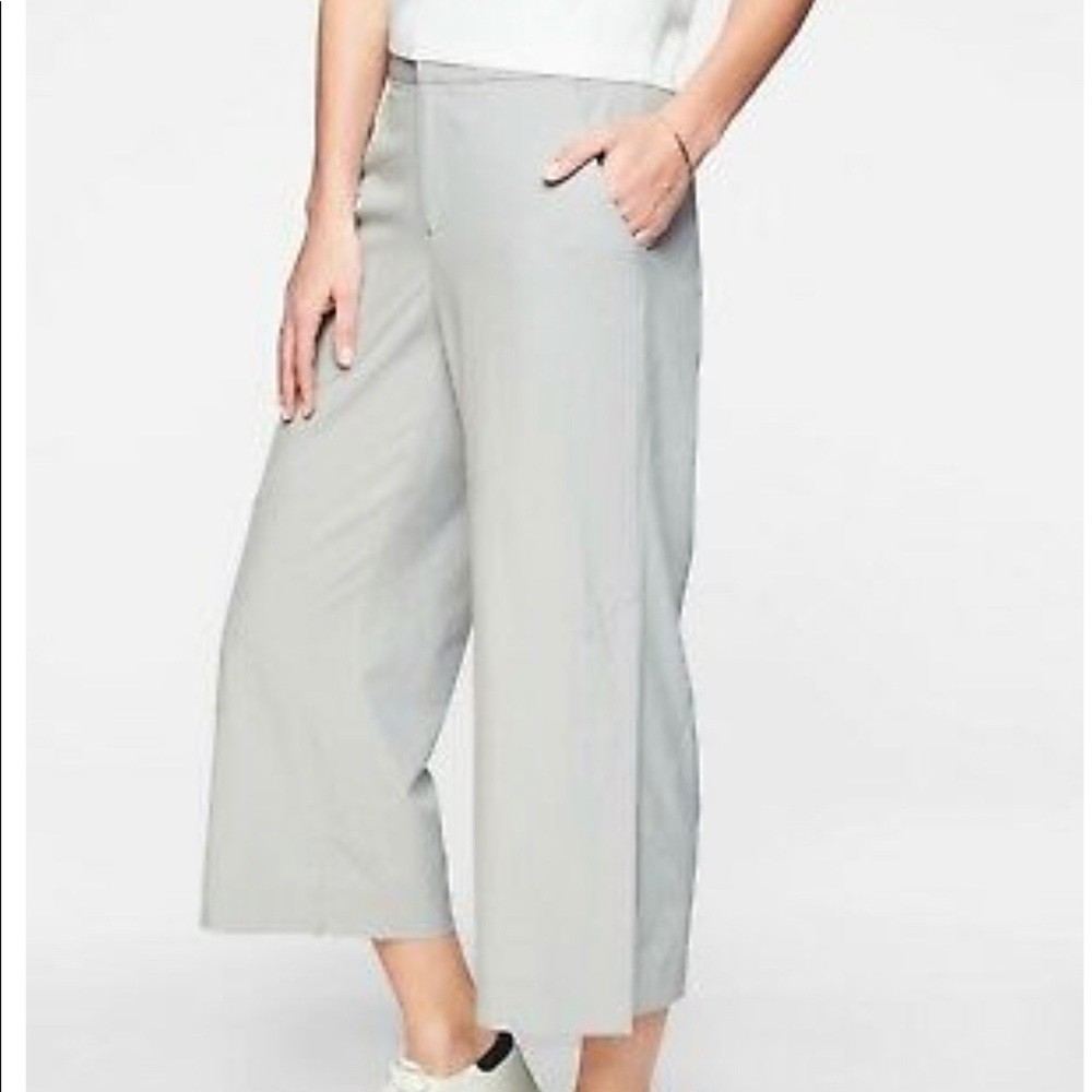 Tribeca Athleta cropped pant